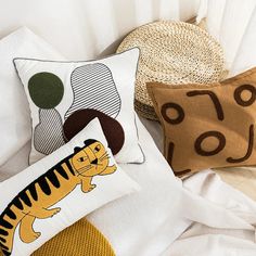 Tropical Jungle, Animal Theme Throw Blanket