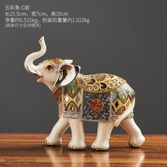 Majestic Lion, Handcrafted Wooden Animal Sculpture